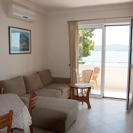 Villa Koala Apartments Zaboric Exterior photo